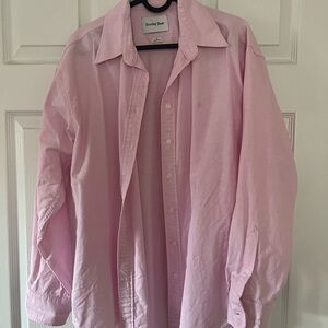 Aritzia Sunday Best Future Oxford Shirt pink size S